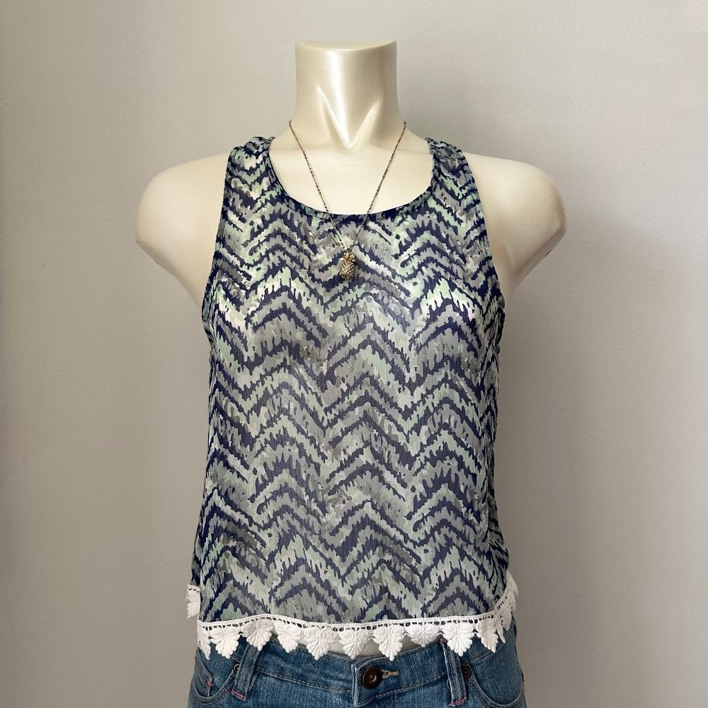 4/$20 dELiA*s Patterned Tank Top Blouse with lace